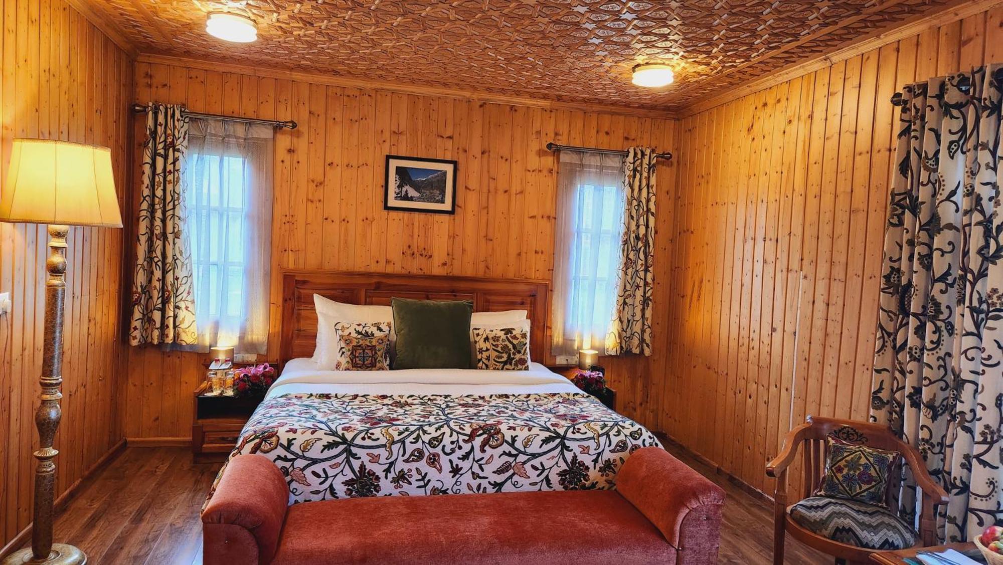 Shaw Inn By Stay Pattern Gulmarg Exteriér fotografie