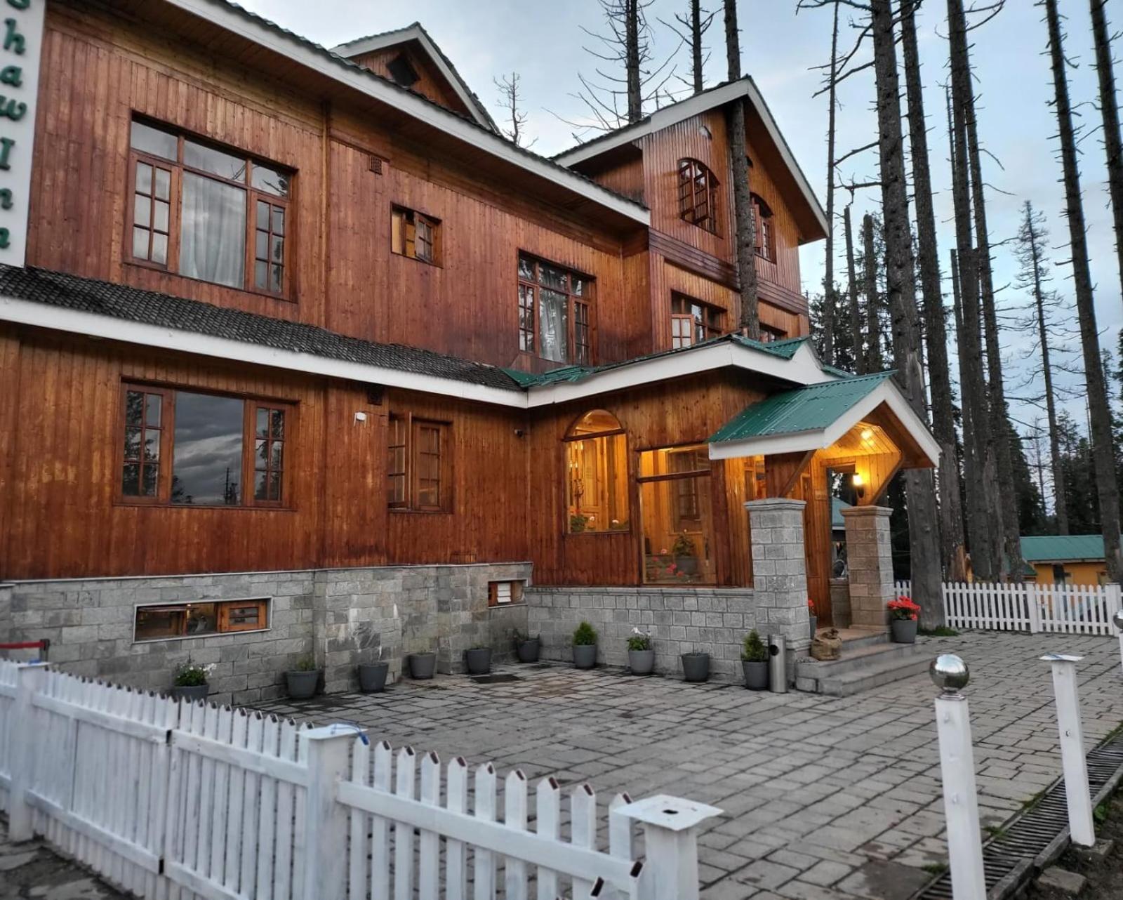 Shaw Inn By Stay Pattern Gulmarg Exteriér fotografie