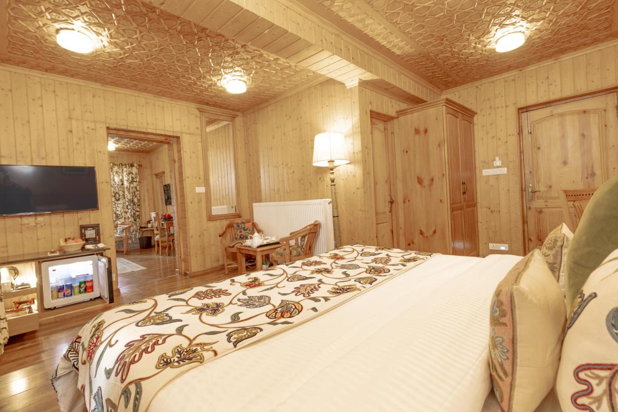 Shaw Inn By Stay Pattern Gulmarg Exteriér fotografie