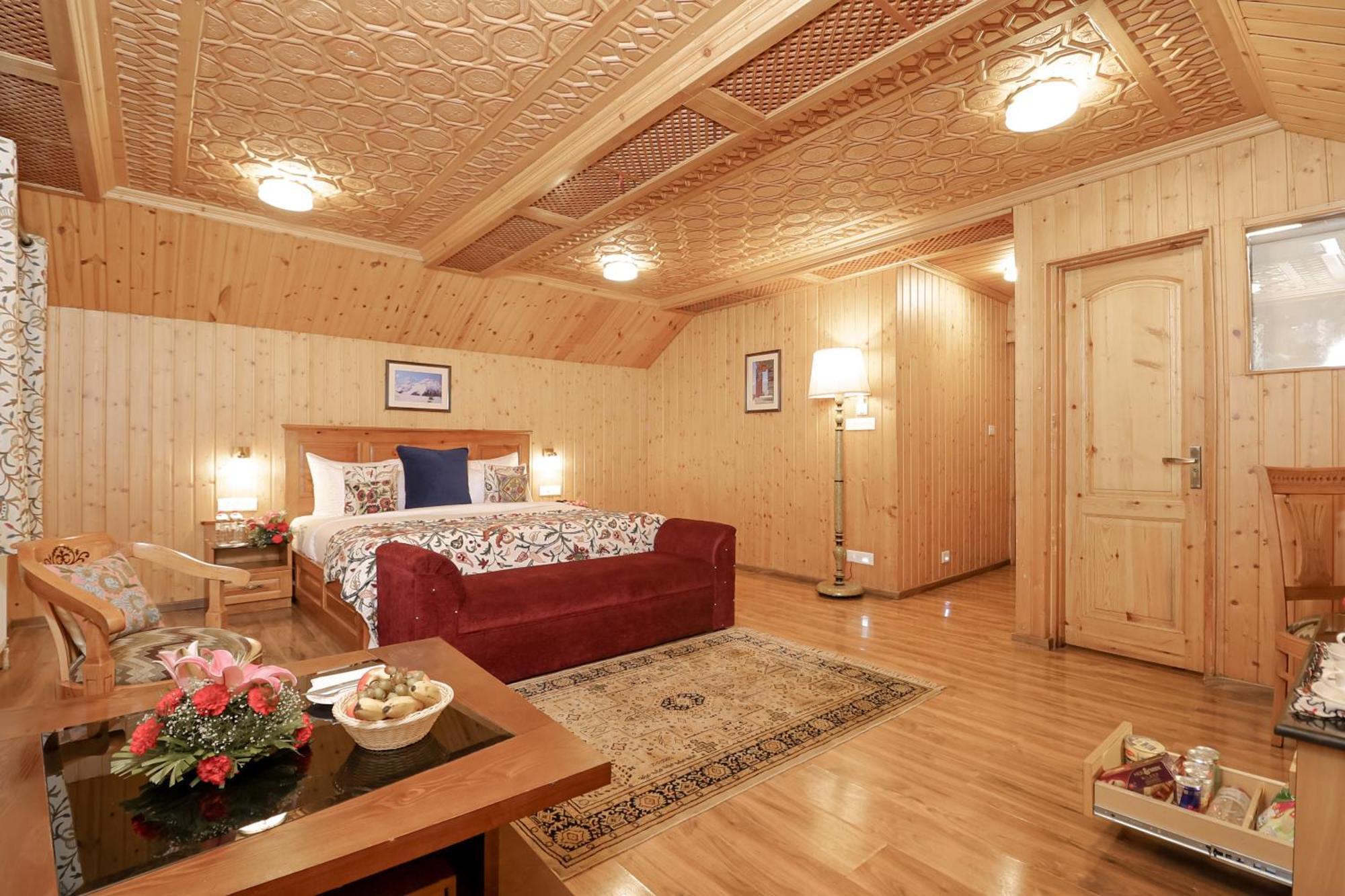 Shaw Inn By Stay Pattern Gulmarg Exteriér fotografie