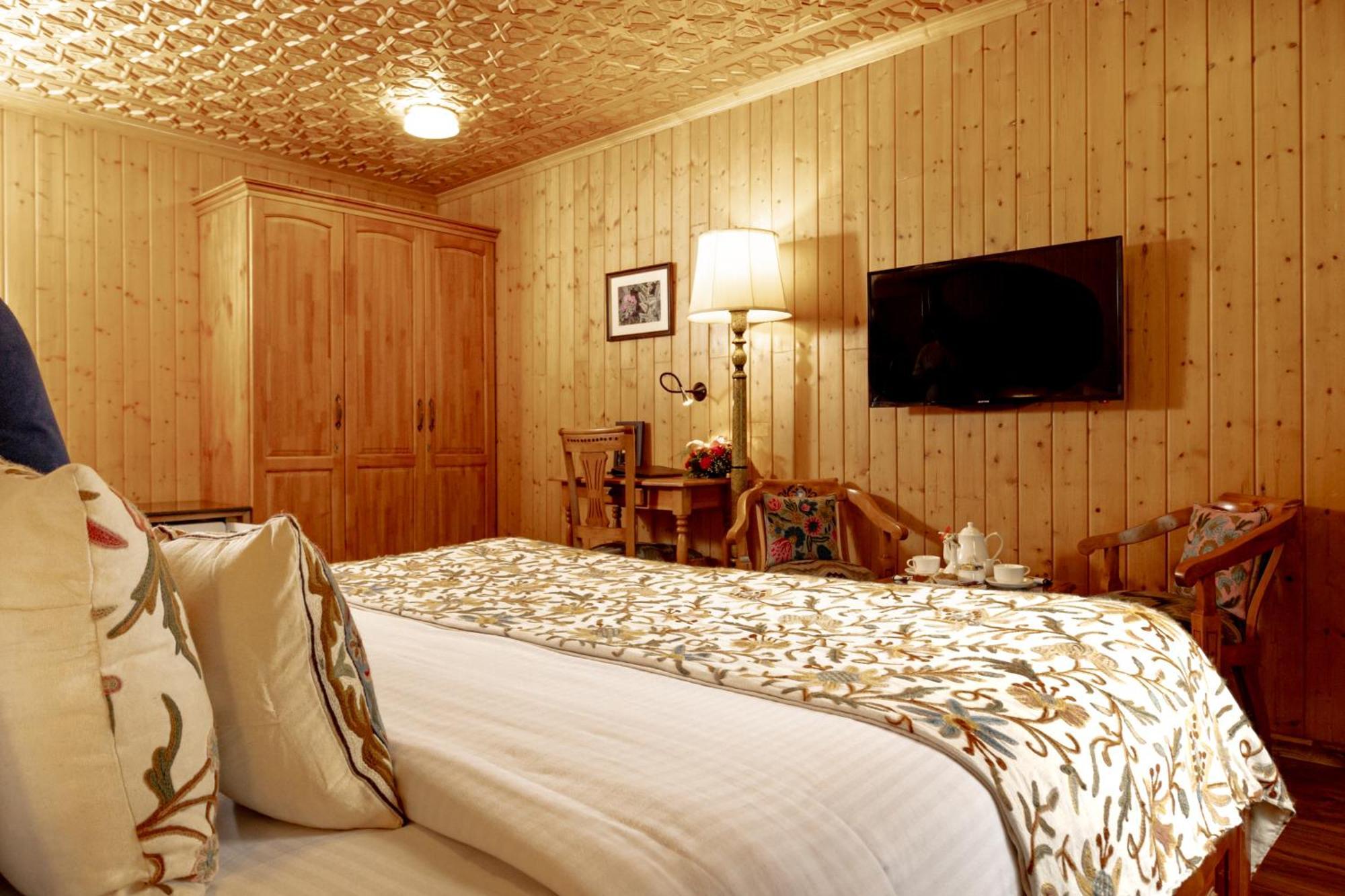 Shaw Inn By Stay Pattern Gulmarg Exteriér fotografie