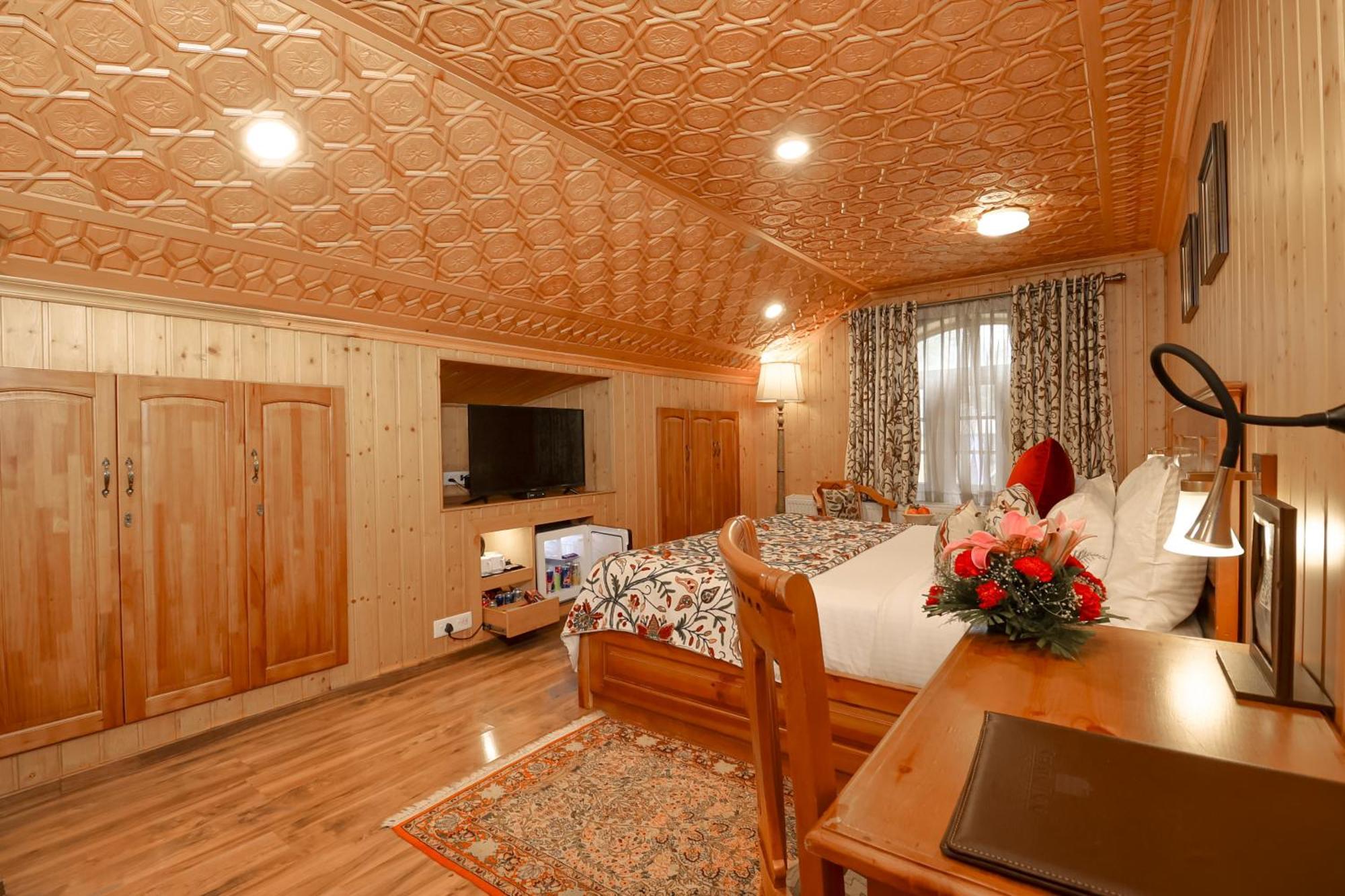 Shaw Inn By Stay Pattern Gulmarg Exteriér fotografie